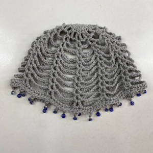 Mesh Hat Abanico Simple Gris con Aplicaciones